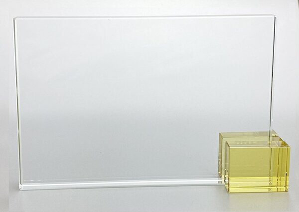 Rectangular Crystal Award with Gold Block