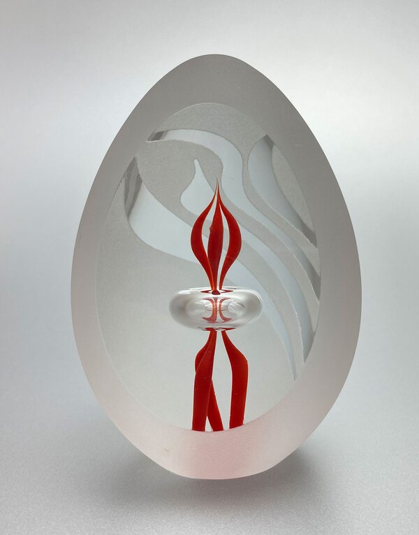 RED EGG-SHAPED CRYSTAL
